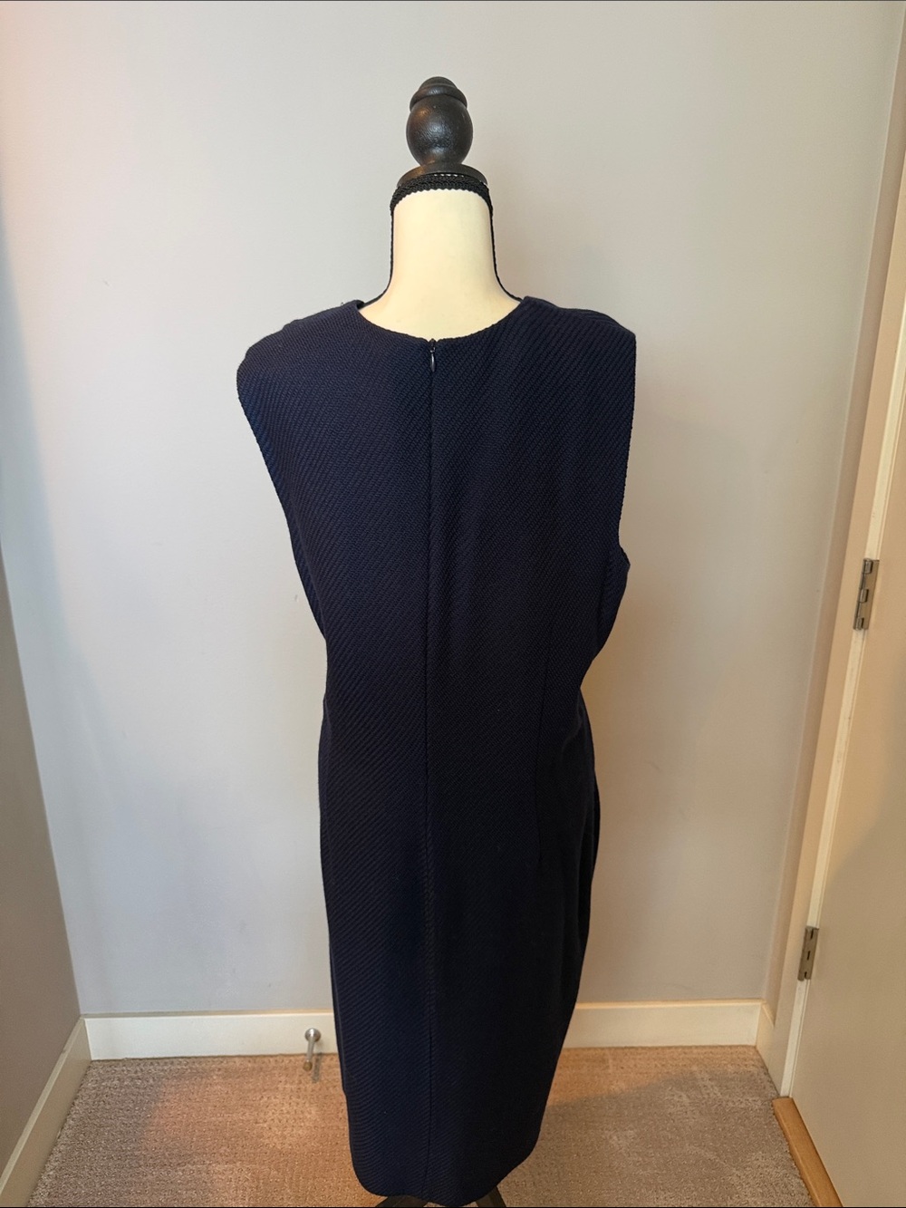 St. John Navy V‑Neck Midi Knit Dress - Picture 2 of 4